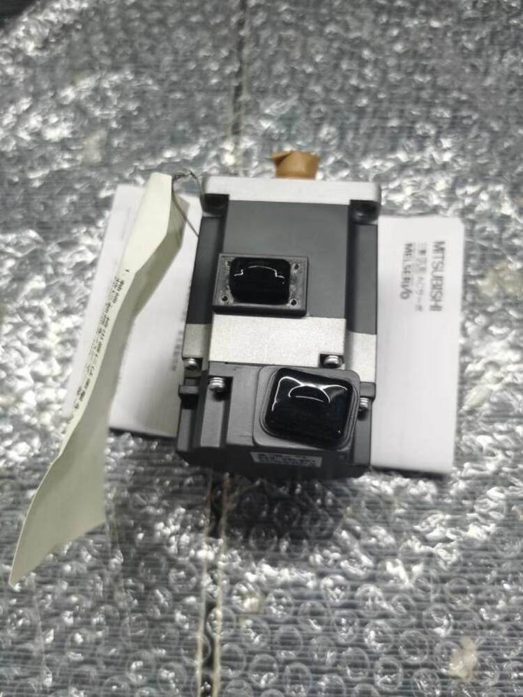 1PC MITSUBISHI HF-KN23 AC SERVO MOTOR HFKN23 NEW ORIGINAL EXPEDITED SHIPPING UPS / DHL / Fedex