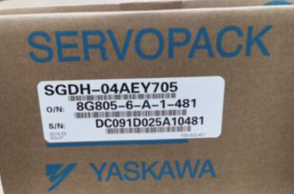 1PC New In Box Yaskawa SGDH-04AEY705 Servo Drives Expedited Shipping