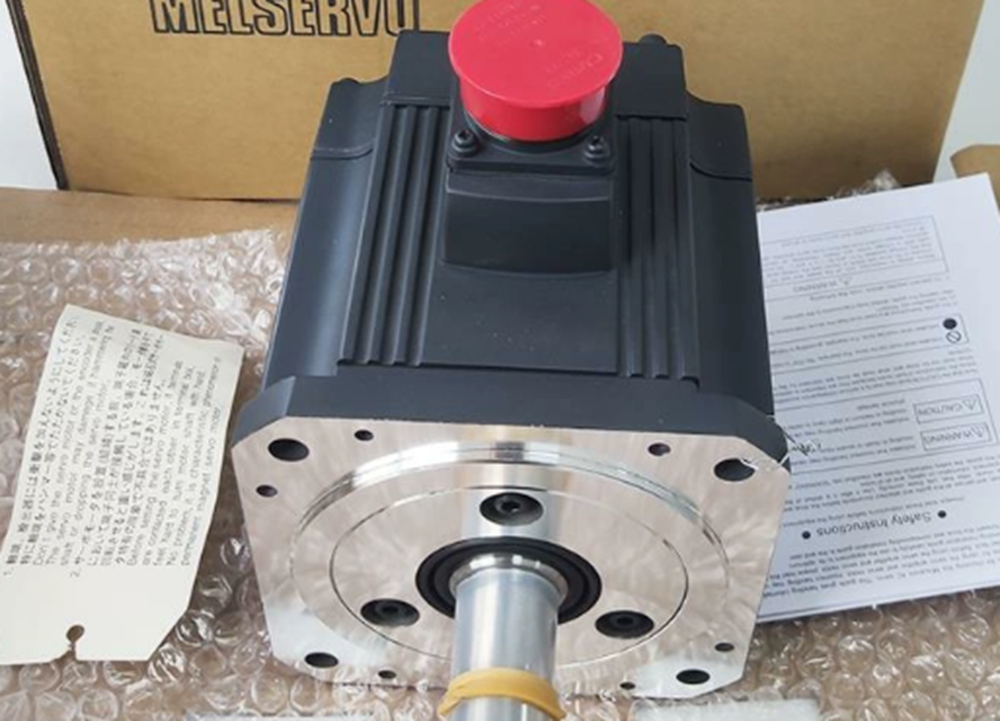 NEW Mitsubishi HC102T-A47 Servo Motor UPS / DHL / Fedex