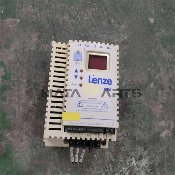 USED ONE Lenze Inverter ESMD222L4TXA ESMD 222L4TXA