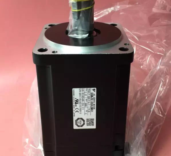 1PC New Yaskawa SGMJV-08A3M61 Servo Motor Expedited Shipping SGMJV08A3M61