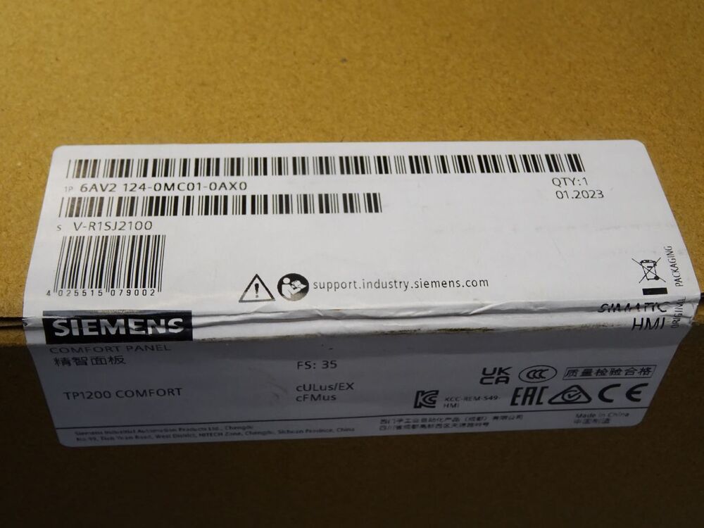 Siemens TP1200 Panel 6AV2124-0MC01-0AX0 6AV 2124-0MC01-0AX0 Original Packaging