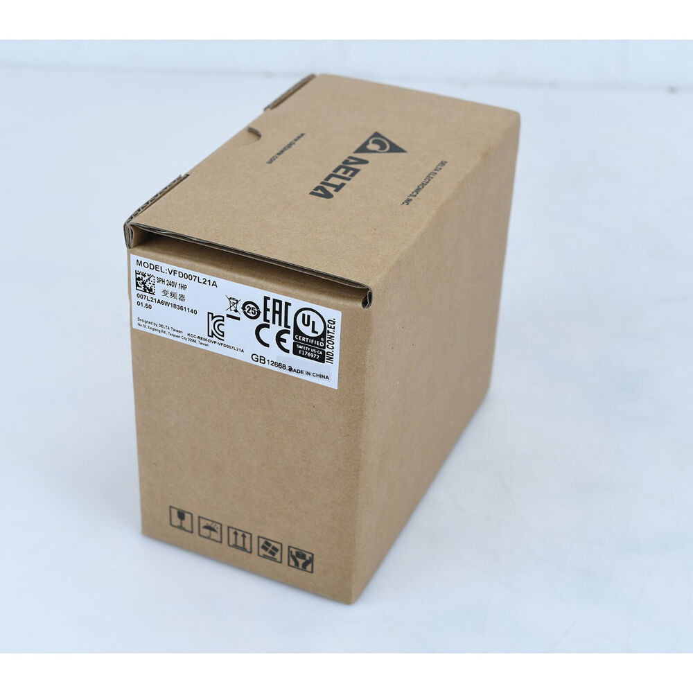 1PCS New Delta VFD007L21A Frequency Converter VFD007L21A 0.75KW 220V DHL / UPS / FedEx