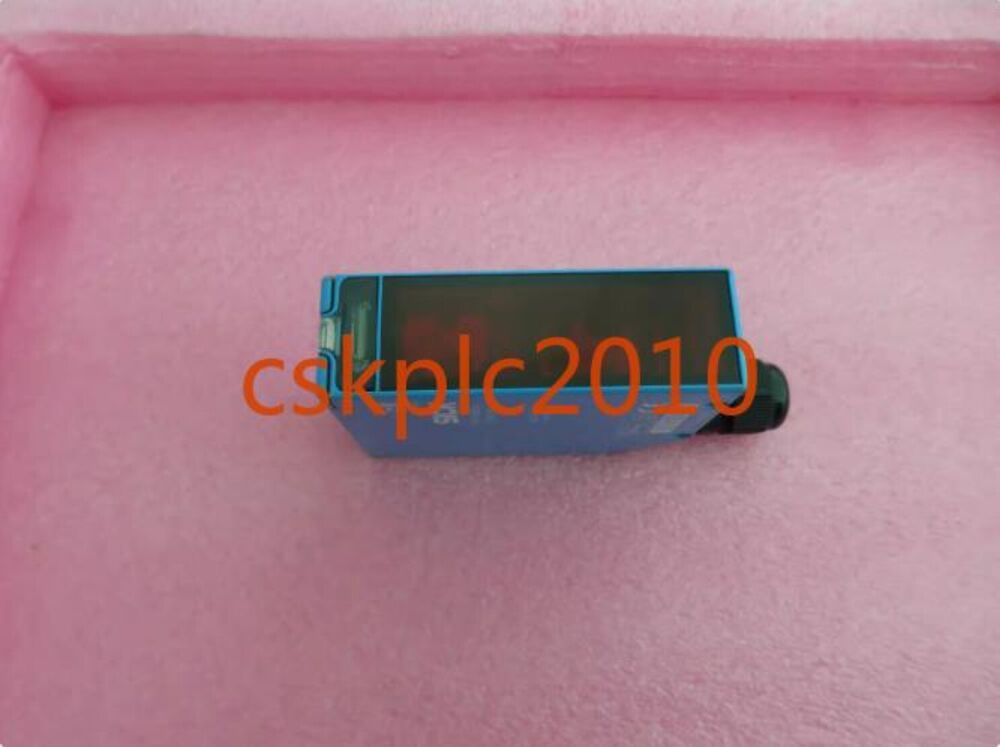 1 PCS SICK Photoelectric switch WT24-2B210 1016931 good condition