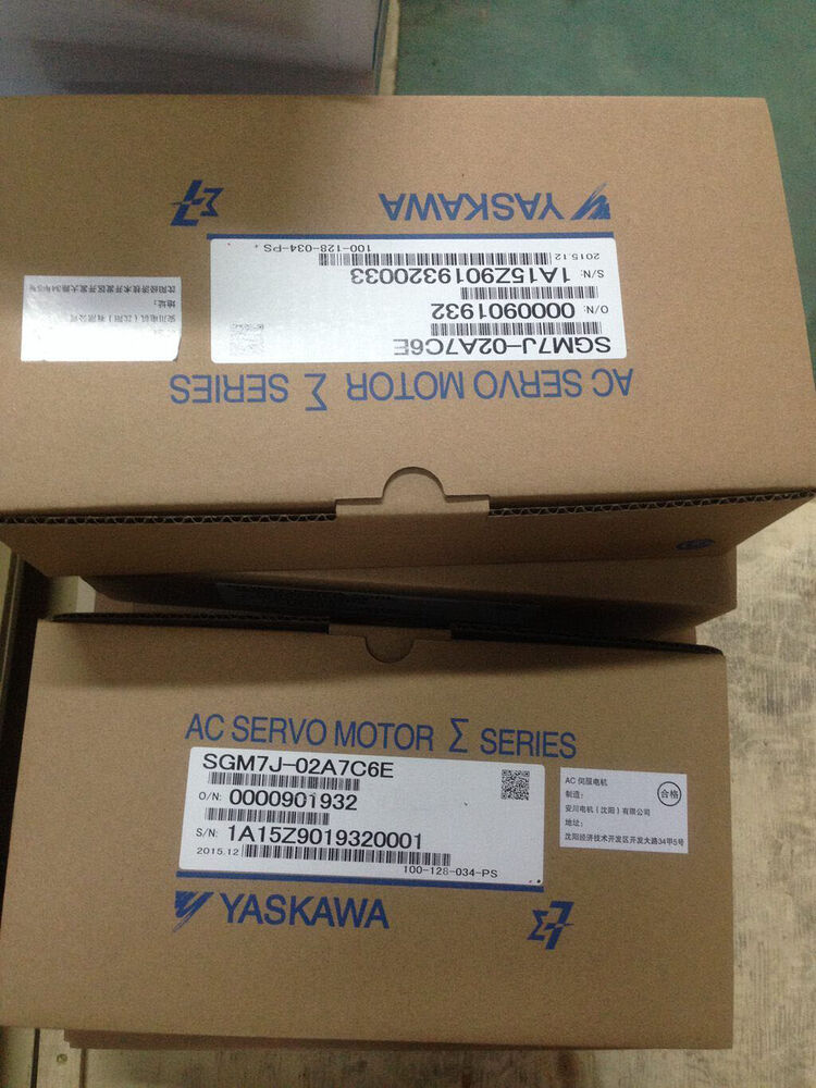 1PC New Yaskawa SGM7J-02A7C6E Servo Motor Expedited Shipping SGM7J02A7C6E