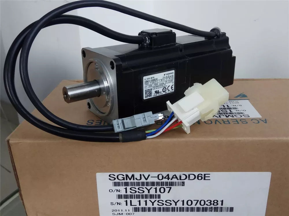 1PC New Yaskawa SGMJV-04ADD6E Servo Motor Expedited Shipping SGMJV04ADD6E