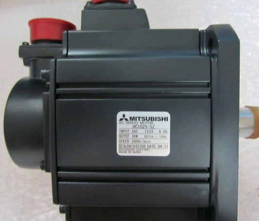 1PC MITSUBISHI HC102BS-SZ Servo Motor HC102BSSZ New In Box Expedited Shipping DHL / UPS / FedEx