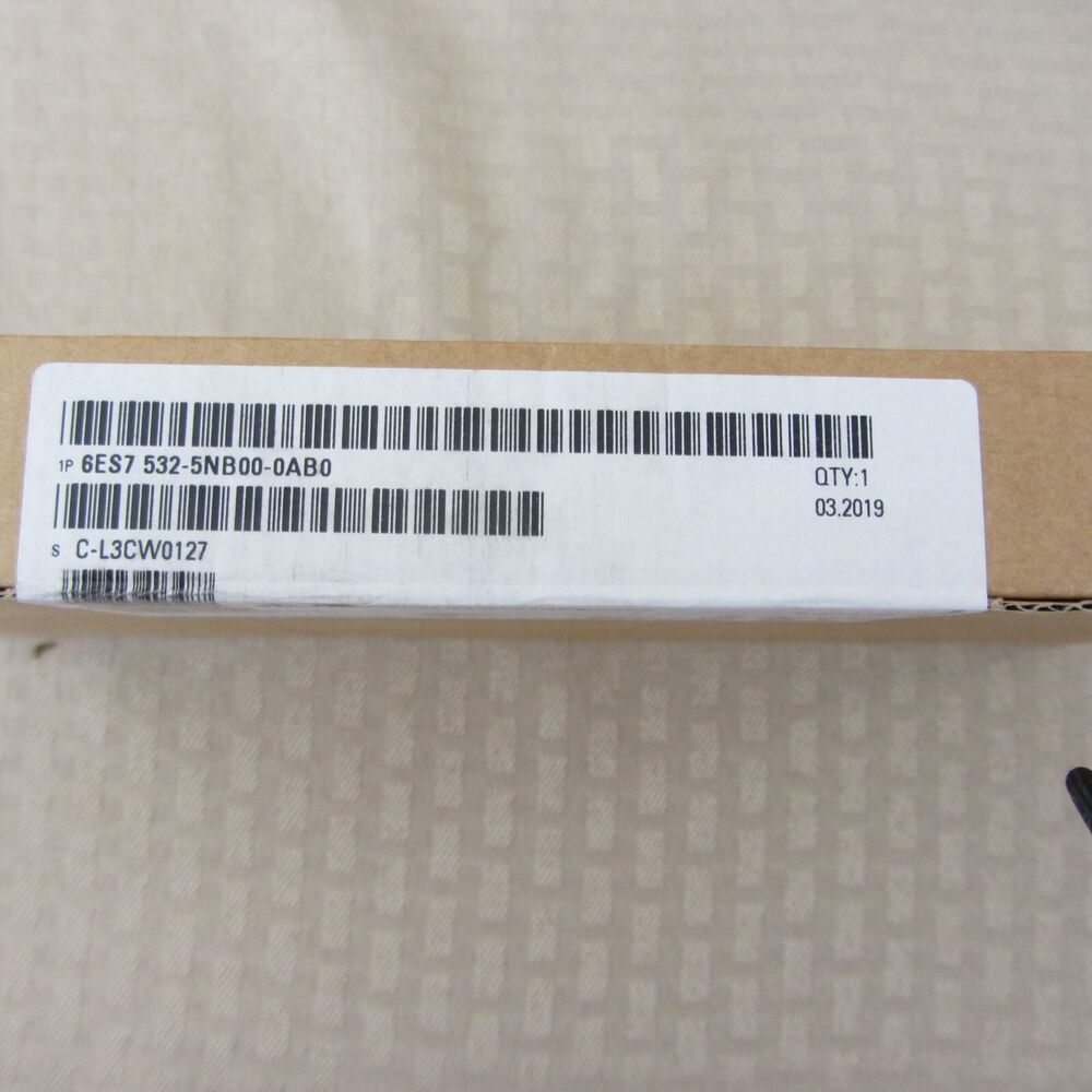New Siemens 6ES7532-5NB00-0AB0 S7-1500 analog output module 6ES7 532-5NB00-0AB0