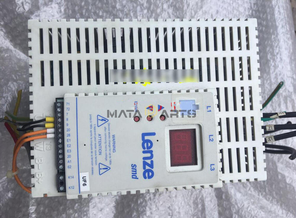 1PC Lenze drive ESMD 752L4TXA Tested Used