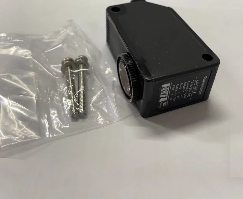 1PC New Panasonic LX-101-Z Photoelectric Sensor Free Shipping LX101Z