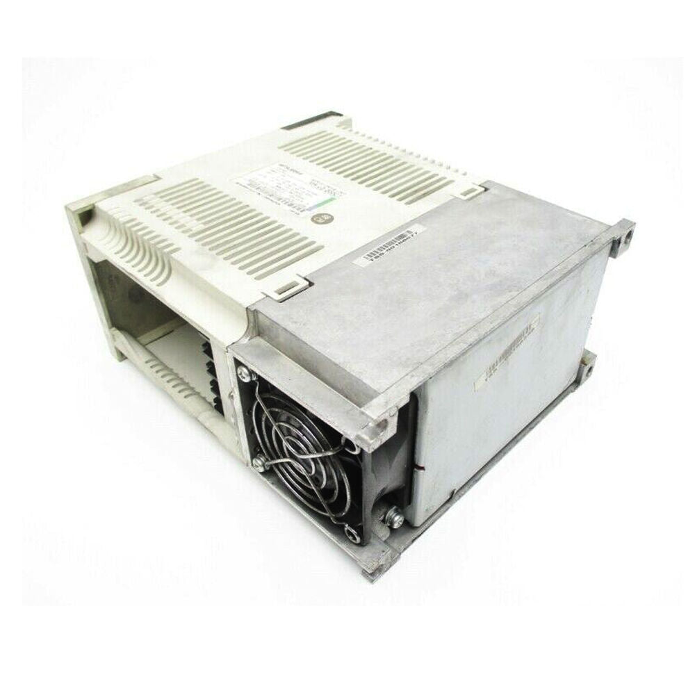 New In Box MITSUBISHI MR-J2-200CT MRJ2200CT Servo Drive UPS / DHL / Fedex
