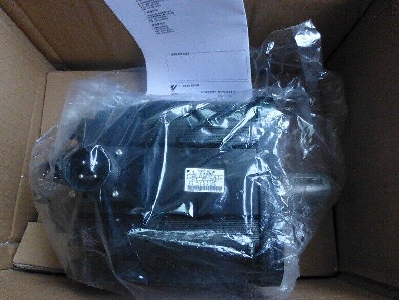1PC New Yaskawa SGMGH-12ACB2B Servo Motor Expedited Shipping SGMGH12ACB2B