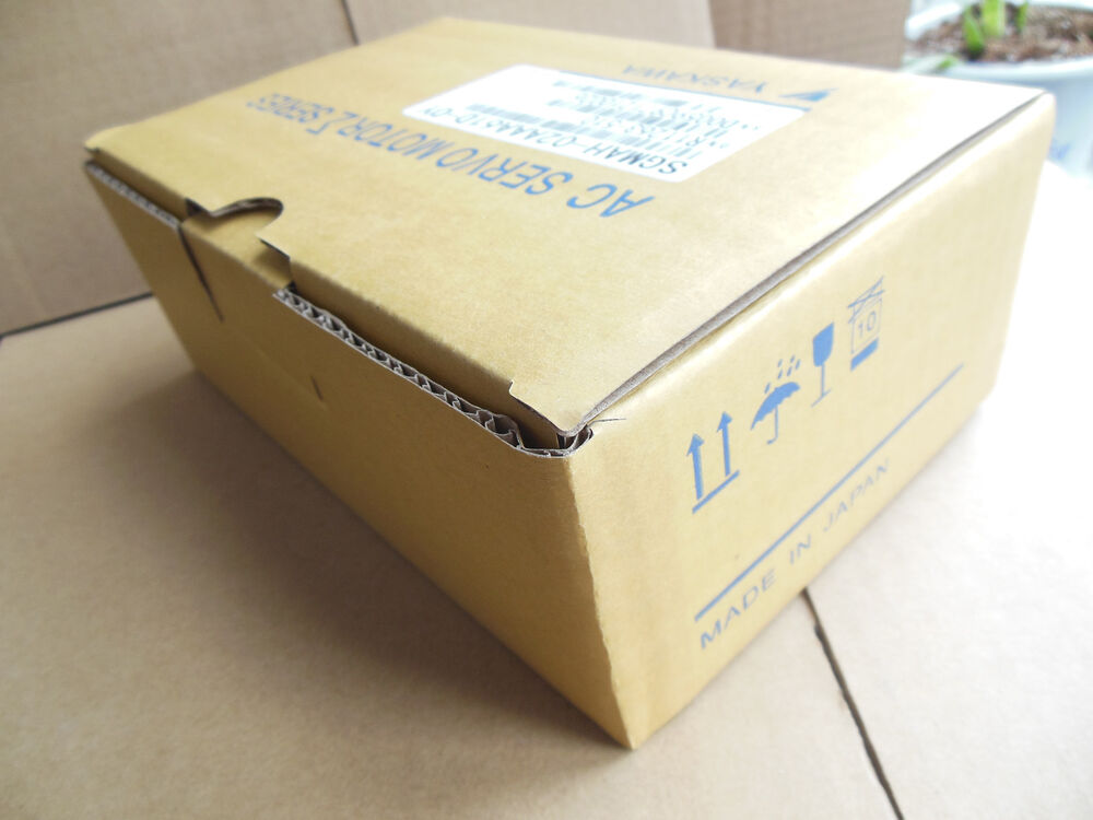 1PC Yaskawa SGDH-02AE-OY Servo Driver SGDH02AEOY New In Box Expedited Shipping DHL / UPS / FedEx