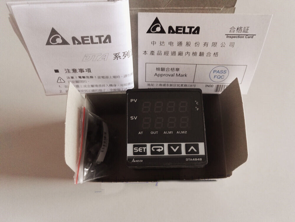 1PC New Delta DTA4848R0 Temperature Controller Free Shipping DHL / UPS / FedEx