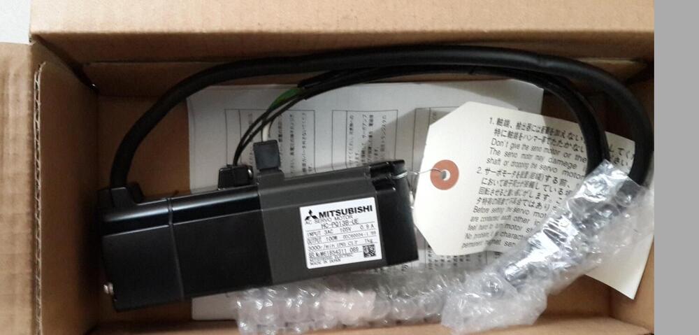 MITSUBISHI HC-PQ13B-UE SERVO MOTOR New In Box HCPQ13BUE Expedited Shipping DHL / UPS / FedEx