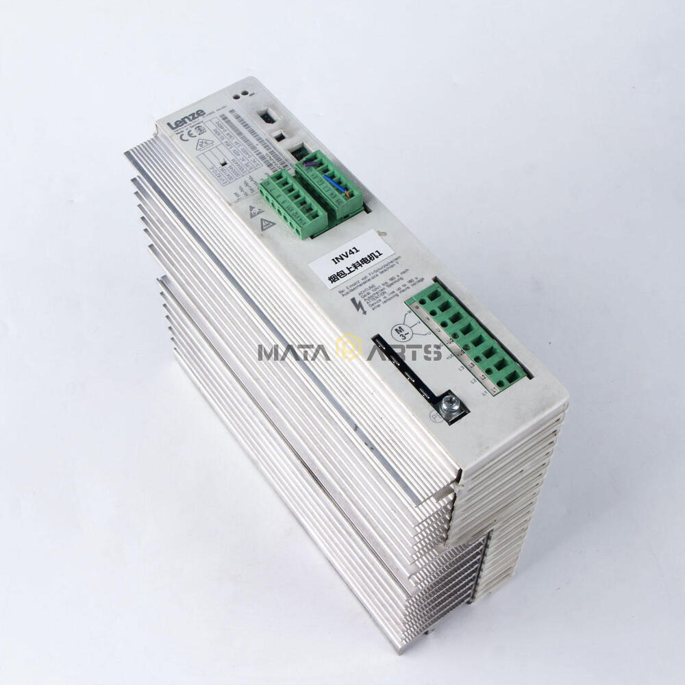 One Used Lenze INVERTER EVF8212-E 1.5kw 400V