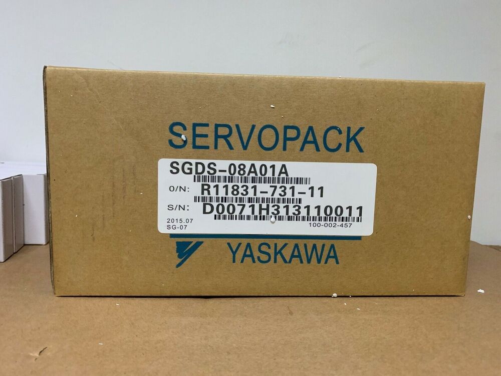 1PC New Yaskawa SGDS-08A01A Servo Driver Expedited Shipping