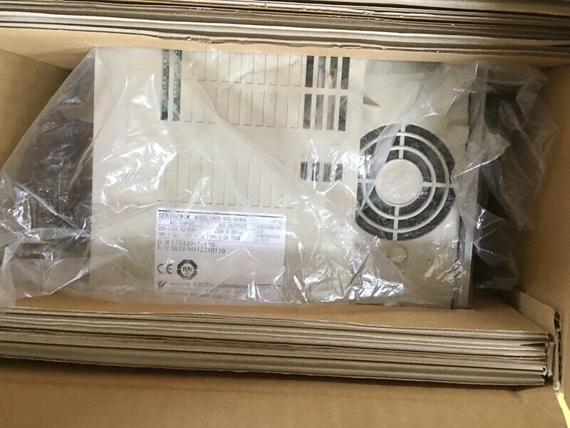 1PC New Yaskawa CACR-5R5-S04 Servo Driver Expedited Shipping CACR5R5S04