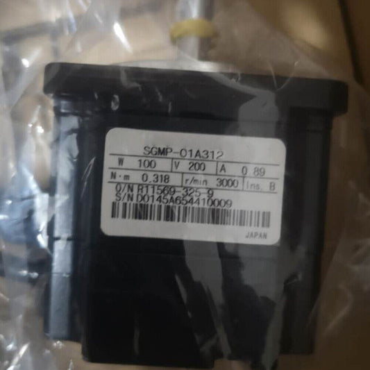 1PC New Yaskawa SGMP-01A312 Servo Motor Expedited Shipping SGMP01A312