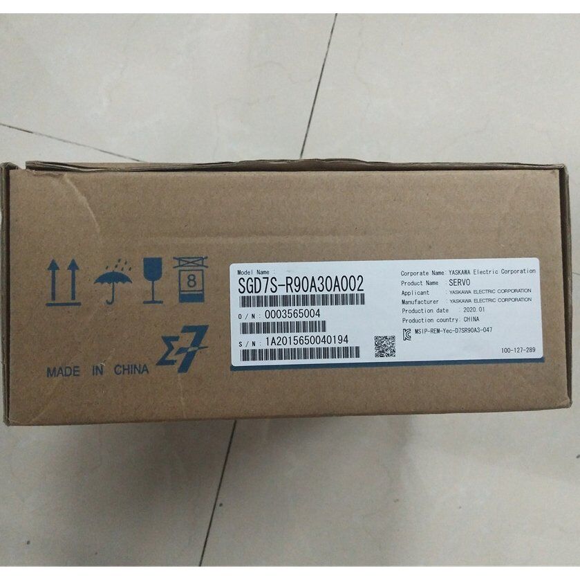 1PC New Yaskawa SGD7S-R90A30A002 Servo Driver Expedited Shipping