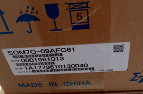 1PC New Yaskawa SGM7G-09AFC61 Servo Motor Expedited Shipping SGM7G09AFC61