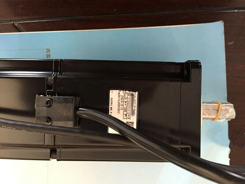 1PC New Yaskawa SGMAH-03BBA-TH11 Servo Motor Expedited Shipping