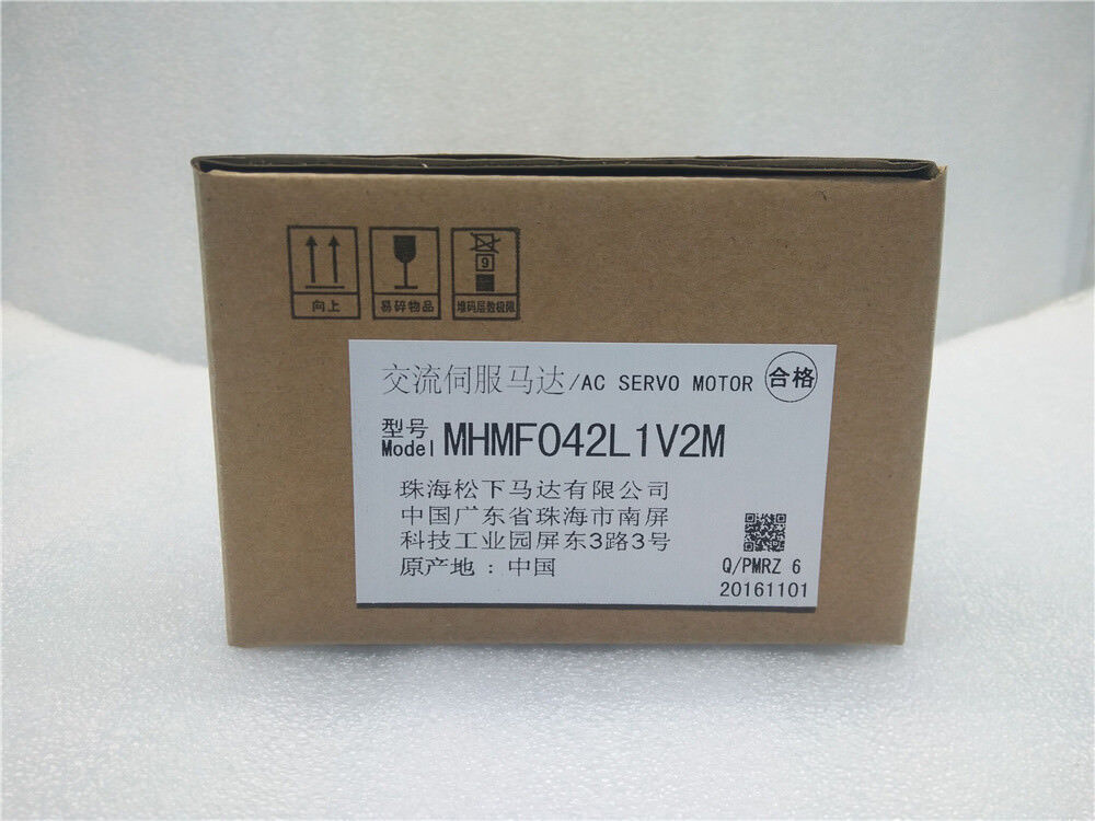1PC New In Box Panasonic MHMF042L1V2M Servo Motor Expedited Shipping