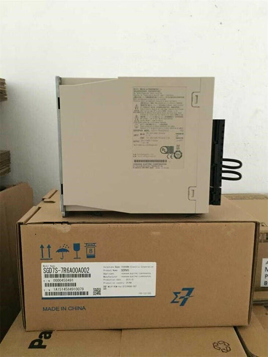 1PC New Yaskawa SGD7S-7R6A00A002 Servo Driver Expedited Shipping