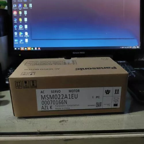 1PC New In Box Panasonic MSM022A1EU Servo Motor Expedited Shipping