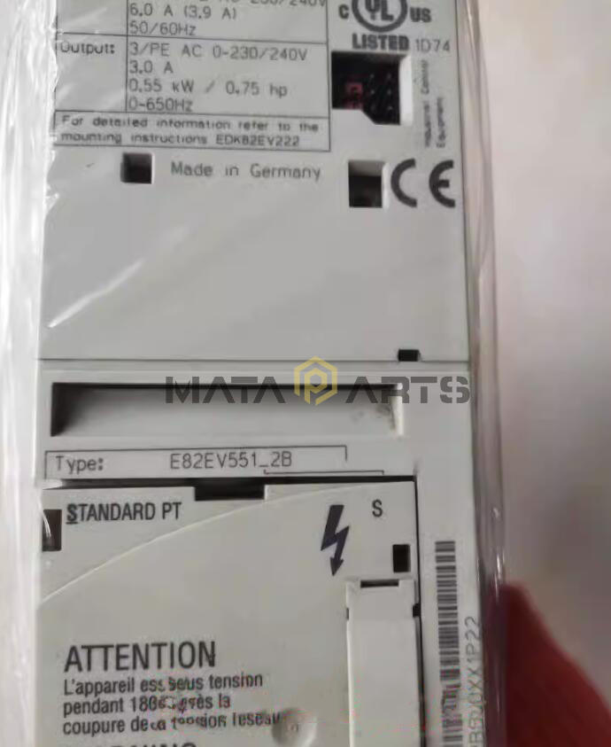 1PC Lenze Inverter E82EV551-2B Used