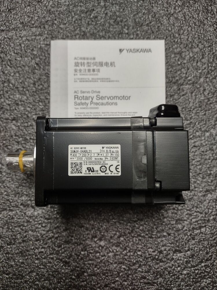 1PC New Yaskawa SGMJV-04ADL21 Servo Motor Expedited Shipping SGMJV04ADL21