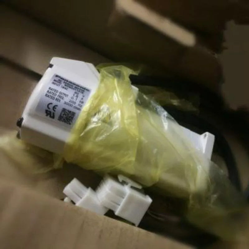 1PC New In Box Panasonic MSMA011A1E Servo Motor Expedited Shipping