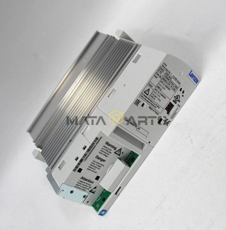 ONE New LENZE E82EV751-4C Frequency Inverter E82EV751K4C E82EV751_4C