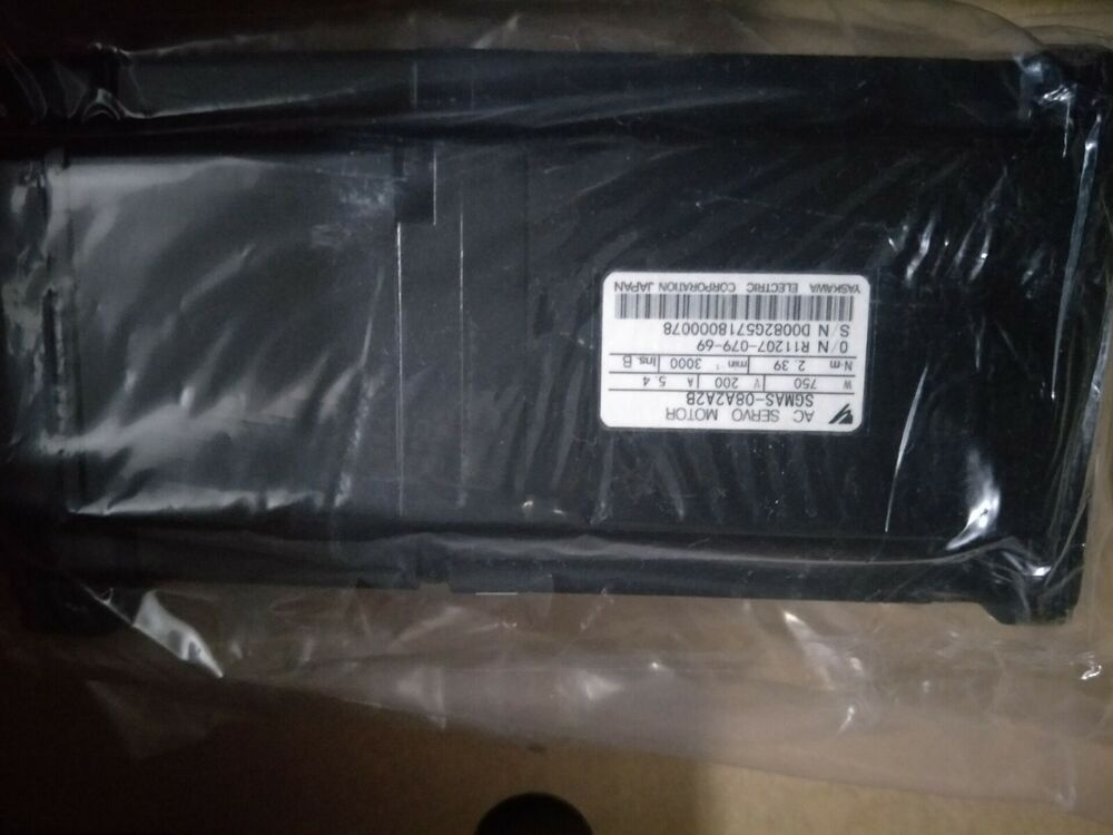 1PC New Yaskawa SGMAS-08A2A2B Servo Motor Expedited Shipping SGMAS08A2A2B