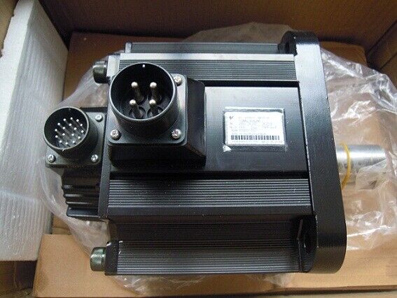 1PC New Yaskawa SGMG-44A2AB Servo Motor Expedited Shipping