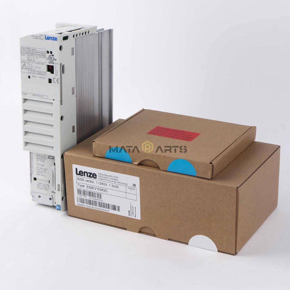 One New Lenze Inverter E82EV152K2C E82EV152-2C E82EV152_2C
