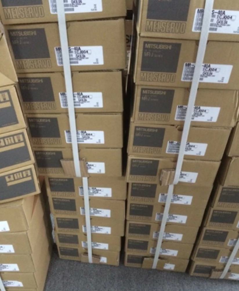 NEW Mitsubishi HCHA200NC-S Servo Motor UPS / DHL / Fedex