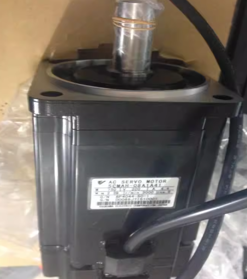 1PC New Yaskawa SGMAH-08A1A41 Servo Motor Expedited Shipping SGMAH08A1A41