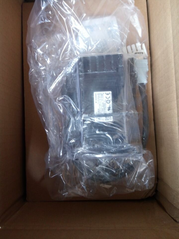 1PC New Yaskawa SGMJV-08ADC6E Servo Motor Expedited Shipping SGMJV08ADC6E