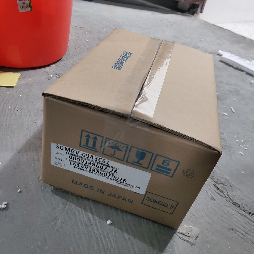 1PC New Yaskawa SGMGV-09A3C61 Servo Motor Expedited Shipping SGMGV09A3C61
