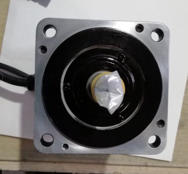 1PC New Yaskawa SGMPH-04DAA61D-OY Servo Motor Expedited Shipping