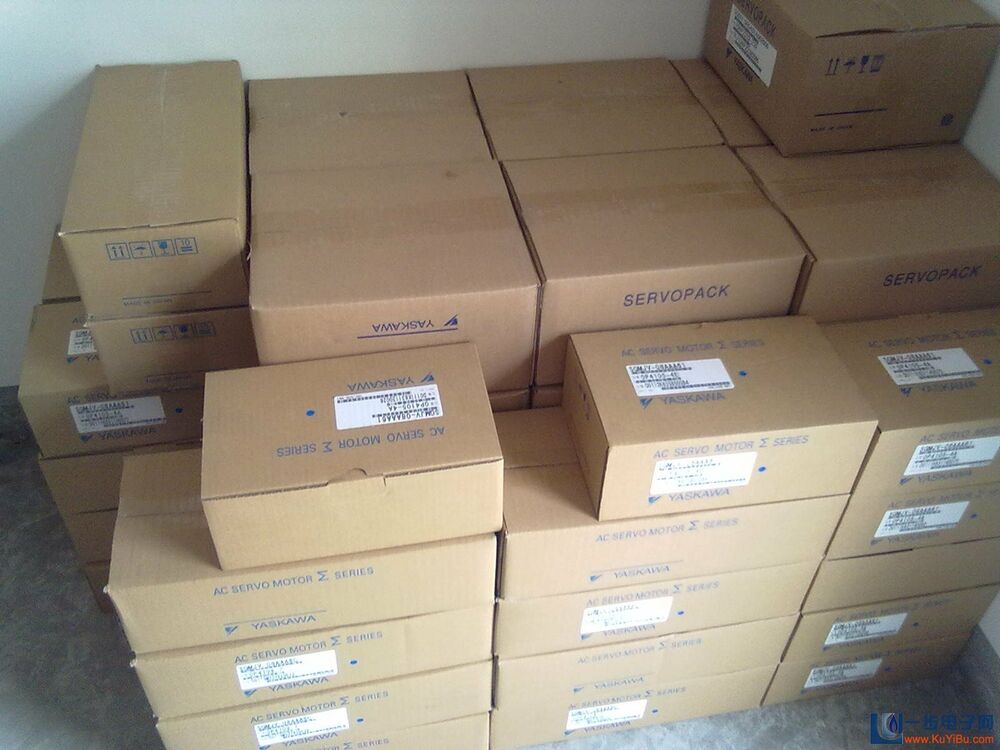 1PC New Yaskawa SGMRS-30A2A-YR11 Servo Motor Expedited Shipping