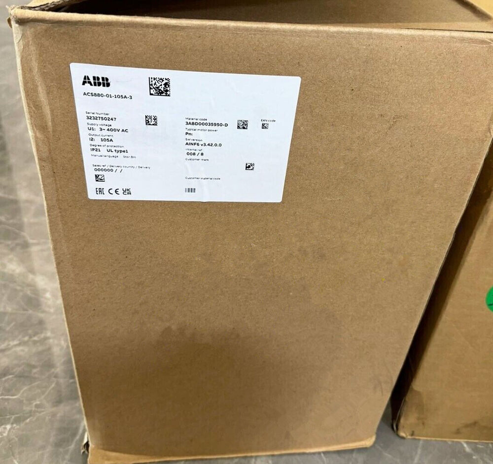 ACS880-01-105A-3 1PCS NEW Frequency Converter ACS880-01-105A-3
