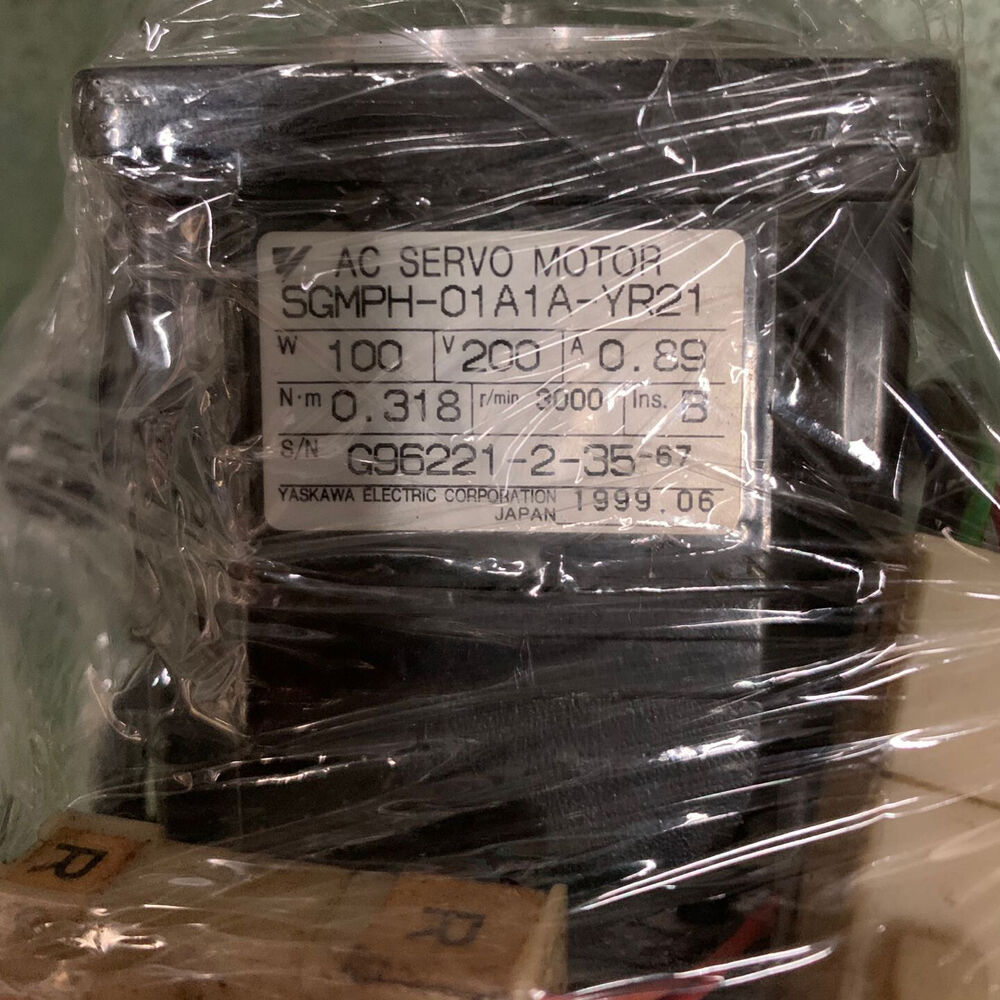 1PC New Yaskawa SGMPH-01A1A-YR21 Servo Motor Expedited Shipping