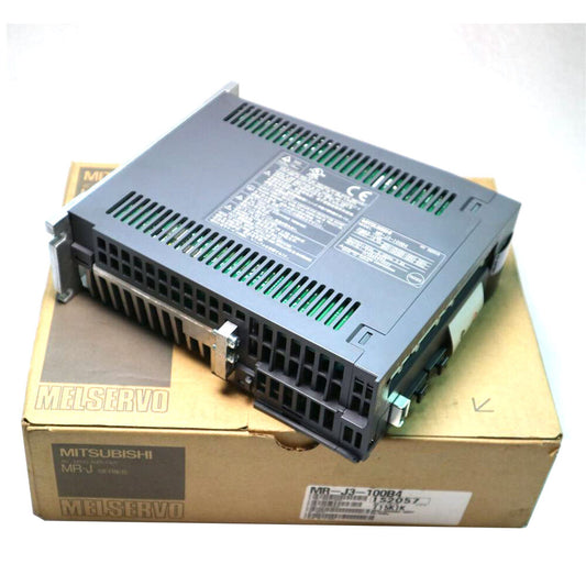 New In Box MITSUBISHI MR-J3-100B4 Servo Driver UPS / DHL / Fedex