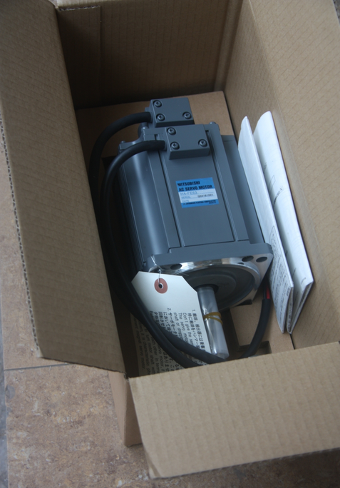1PC MITSUBISHI AC SERVO MOTOR HA-FE63 HAFE63 NEW ORIGINALFREE EXPEDITED SHIPPING DHL / UPS / FedEx