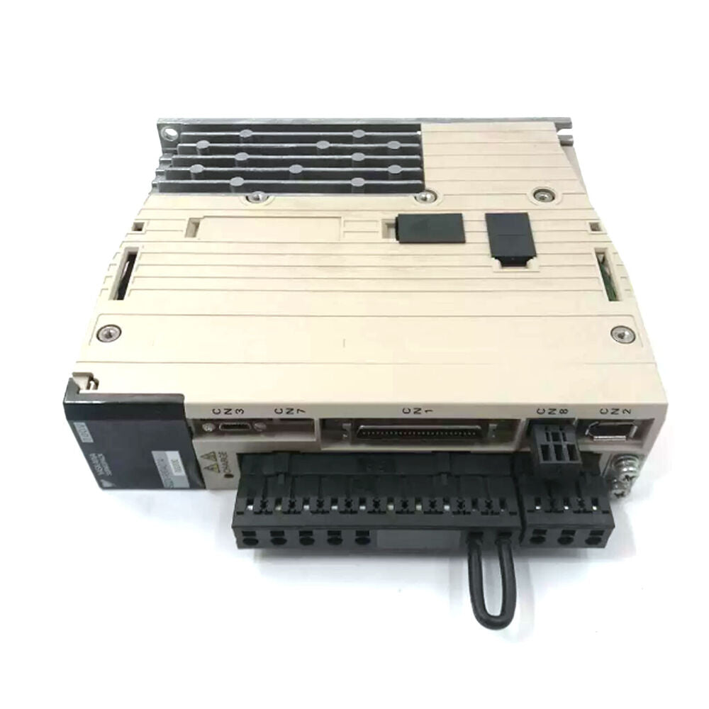 1PC New Yaskawa SGDV-R90A01A002000 Servo Driver Expedited Shipping