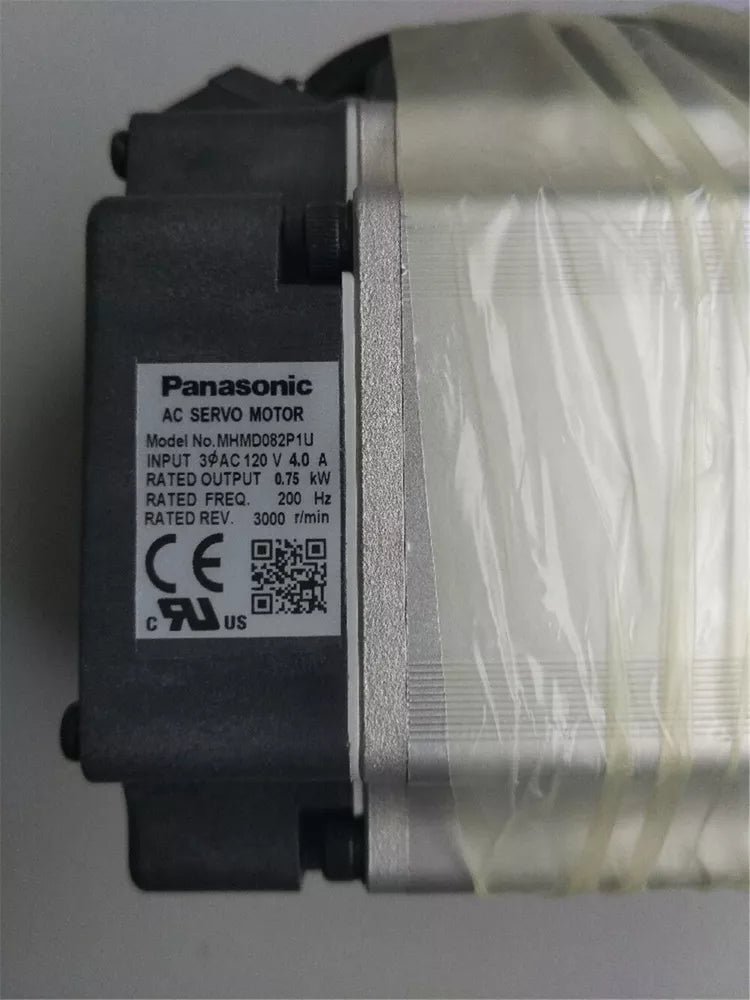 1PC New In Box Panasonic MHMD082P1U Servo Motor Expedited Shipping