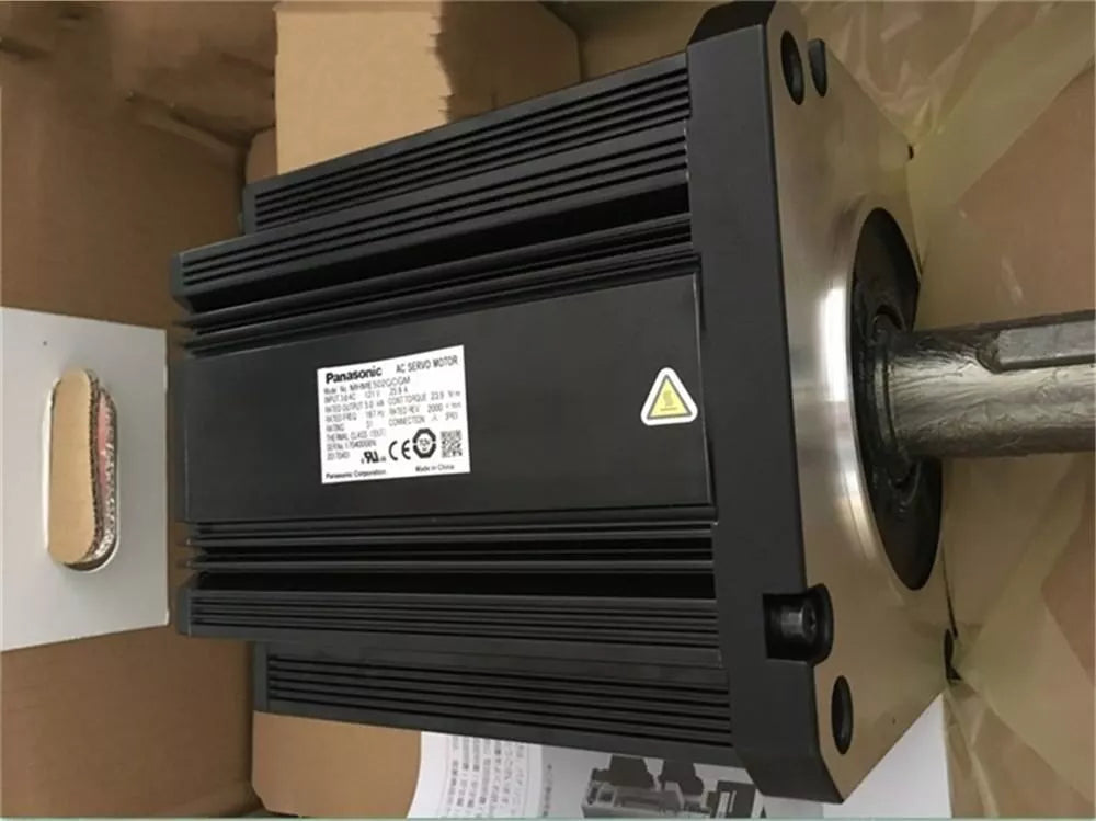 1PC New In Box Panasonic MHME502GCGM Servo Motor Expedited Shipping