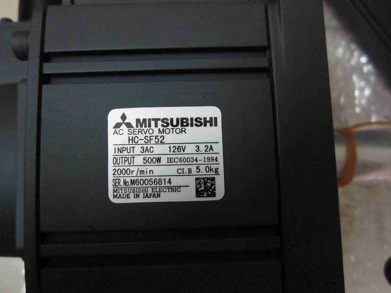 Mitsubishi HC-SF52 AC Servo Motor HCSF52 New In Box Expedited Shipping DHL / UPS / FedEX